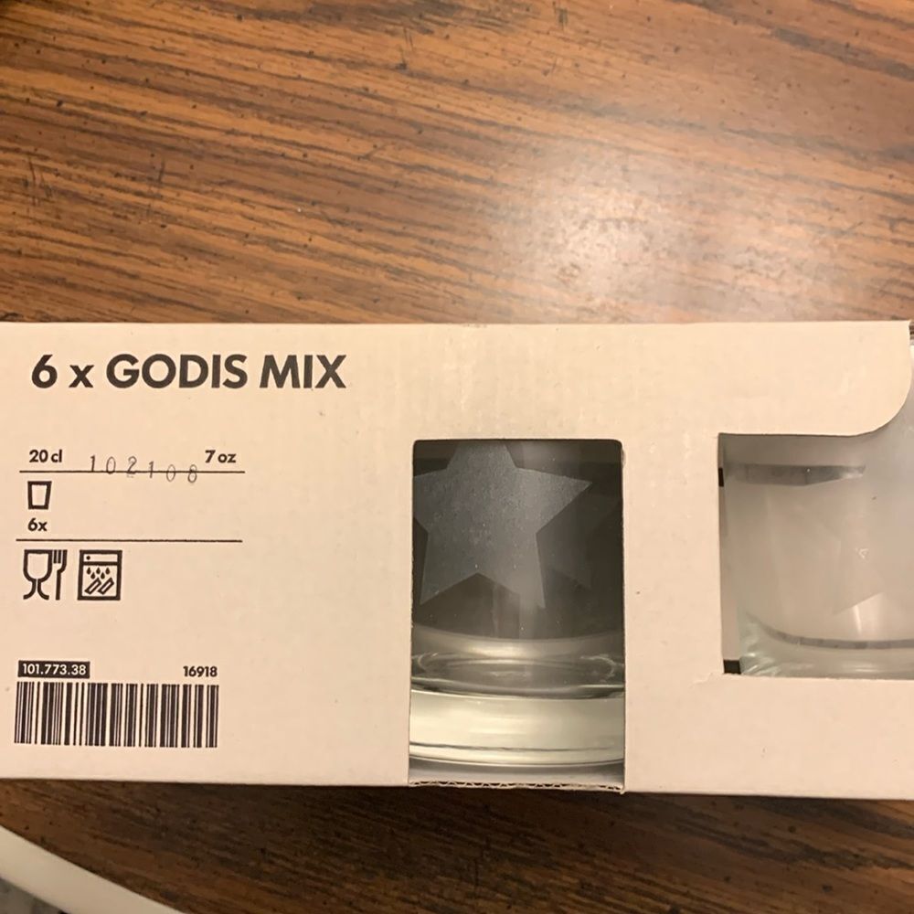 IKEA Godis Mix set of 6 glasses 7oz Low Ball Clear with star.  NEW